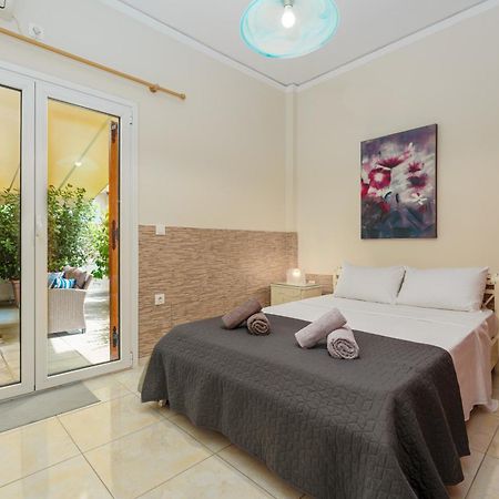 Nostos Apartment, With A Spacious Backyard Artemida  Exterior foto