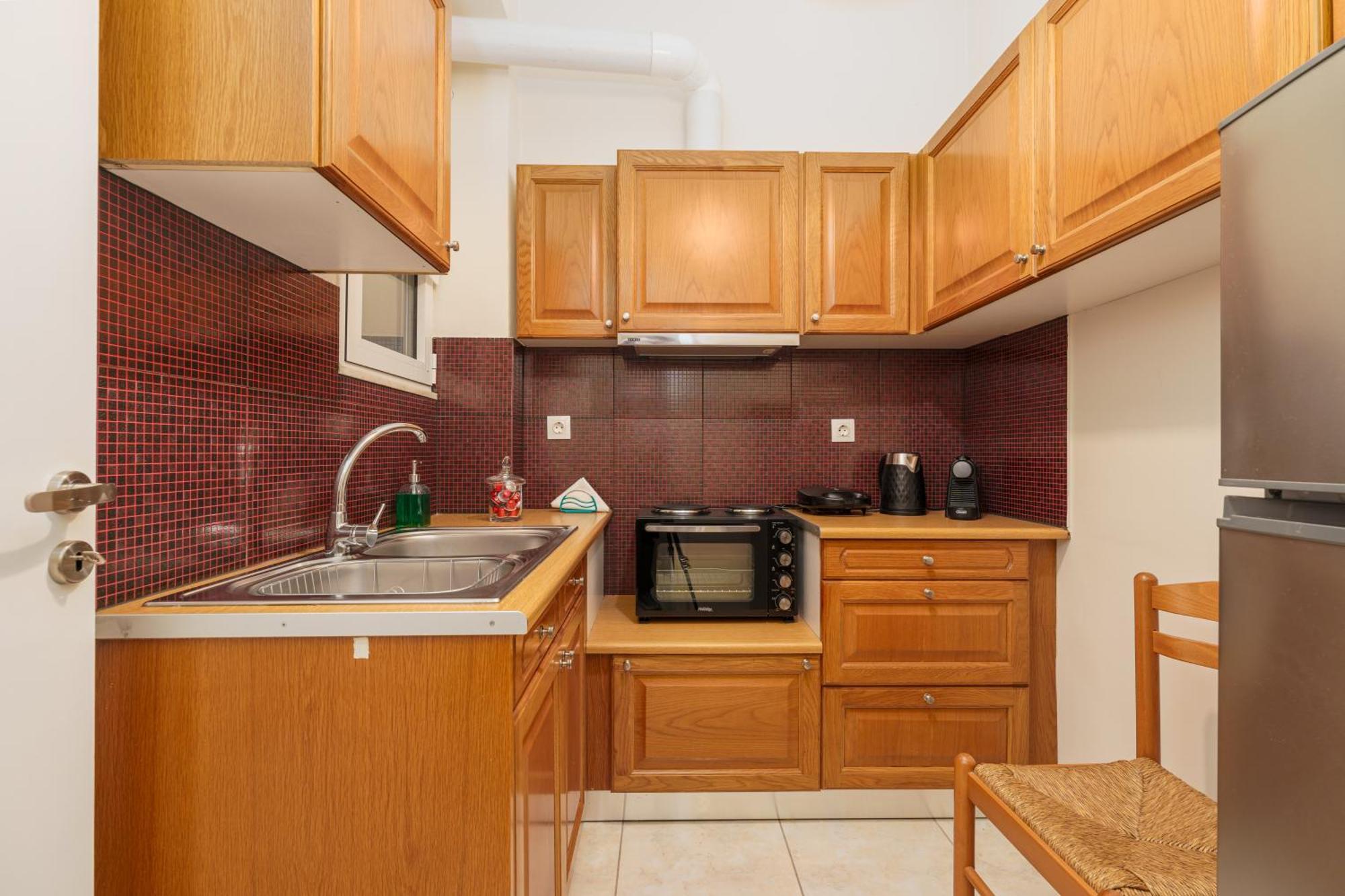 Nostos Apartment, With A Spacious Backyard Artemida  Exterior foto