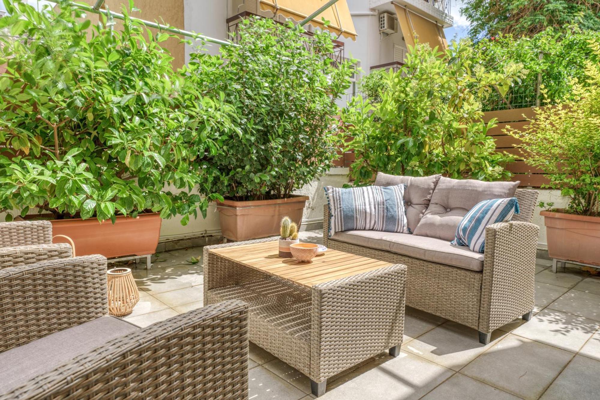 Nostos Apartment, With A Spacious Backyard Artemida  Exterior foto